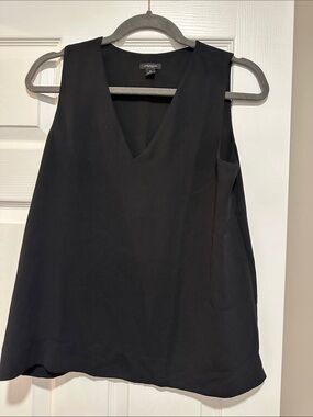 Ann Taylor Black V-Neck Sleeveless Shell